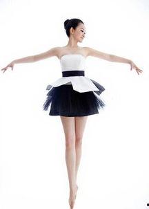 演员艺飞,光影交织，演绎人生百态